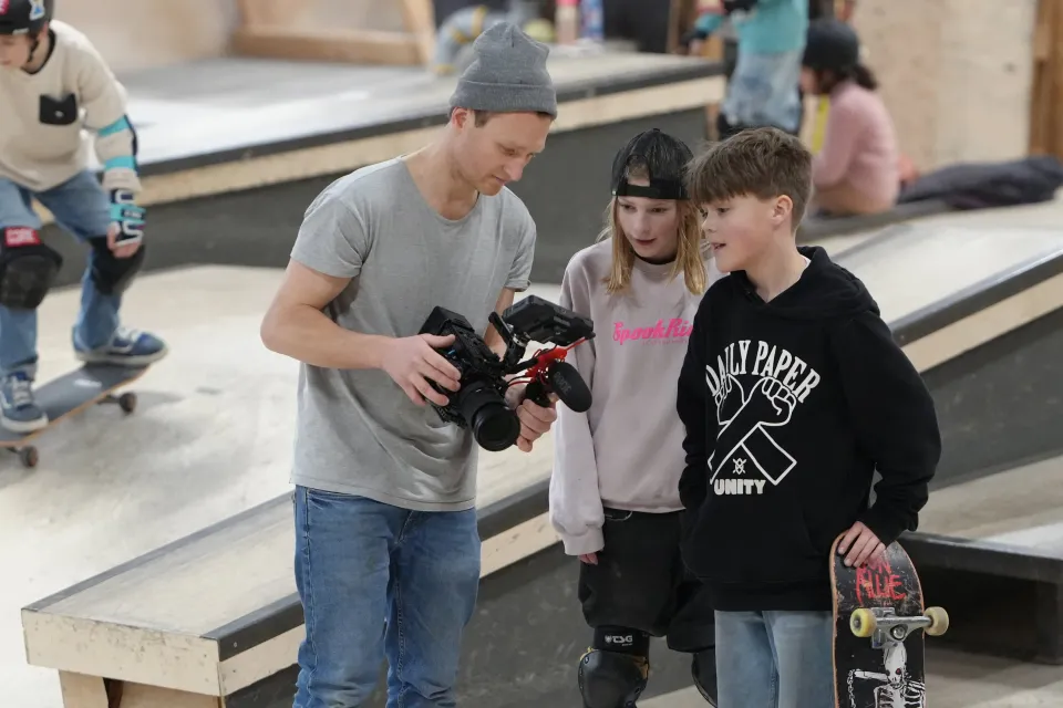 Opnames met skaters op locatie