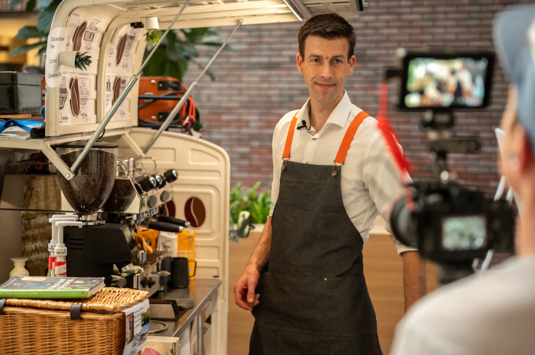 Coffee on Wheels: atrium event