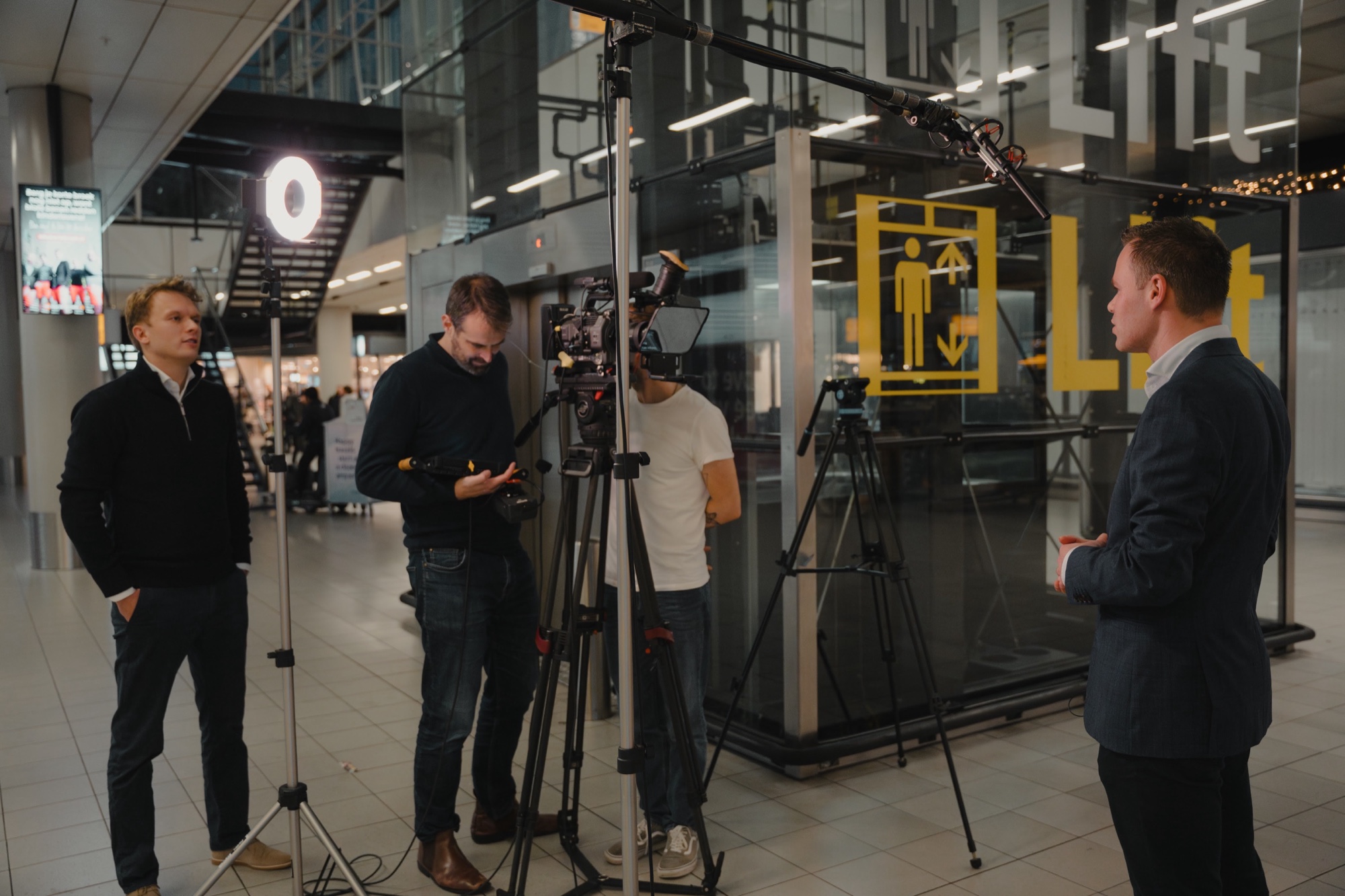 KONE filmproductie op Schiphol