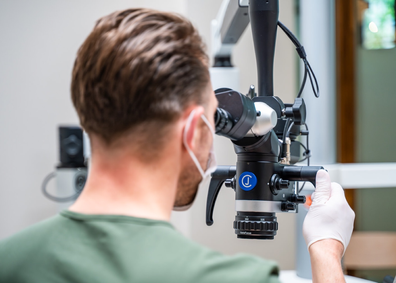 VLIJT: microscope & precision instruments